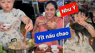 DIVA Cát Thy và Như Ý review lẩu vịt nấu chao đang bán tại tiệm Bánh tráng trộn