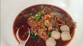 ก๋วยเตี๋ยวเนื้อเปื่อยน้ำตกชามยักษ์ สุดยอดความอร่อยที่ต้องลอง