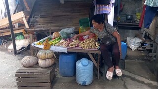 80 years old nag titinda at lakas pa.