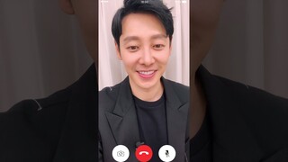 [#너나봄] 유난히 내성적인 어른 김동욱에게 영상통화가 걸려온다면?🤳 #키동캠 | Kim Dong Wook