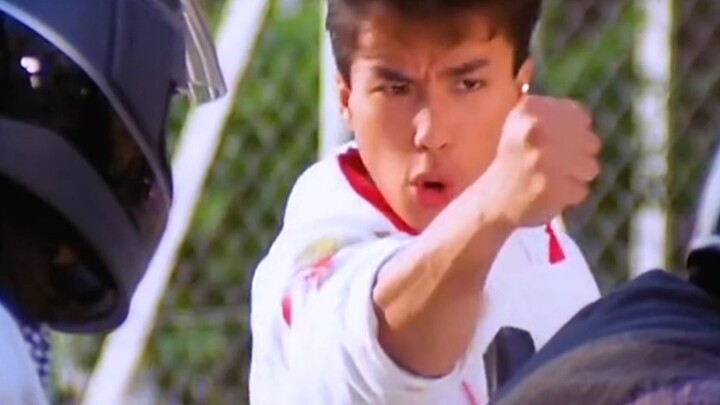 This should be the first person who dared to challenge Dan Ge with a wrench since his debut.