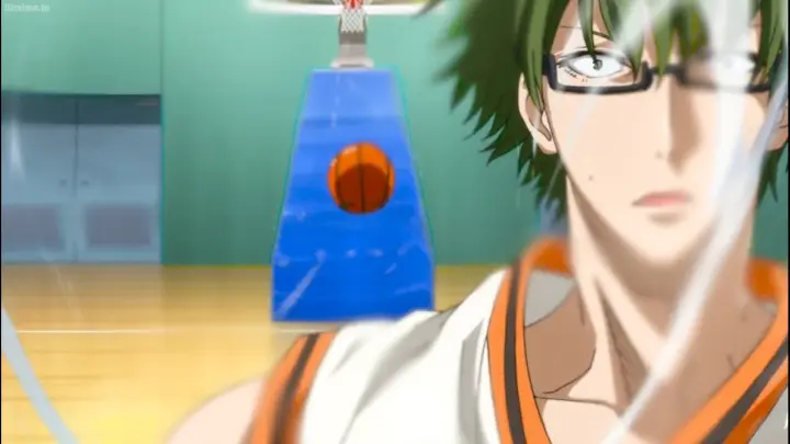 黒子のバスケ Murasakibara Loves Food More Than Playing Basketball 紫原はバスケットボールよりも食べ物が大好き Bilibili