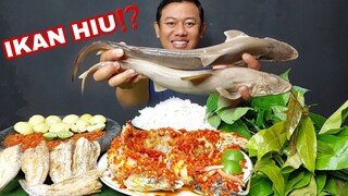 MUKBANG IKAN HIU SAMBEL MERCON + LALAPAN JENGKOL MENTAH +SAMBEL TERASI IKAN ASIN