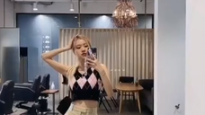 210818 roses_are_rosie