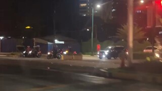 “今天国内就立冬啦，那就偷偷许个愿希望你可以陪我过冬 陪我跨年放烟花 陪我一起喝奶茶🧋一直陪着我 当然我更希望不止这个冬天.”
