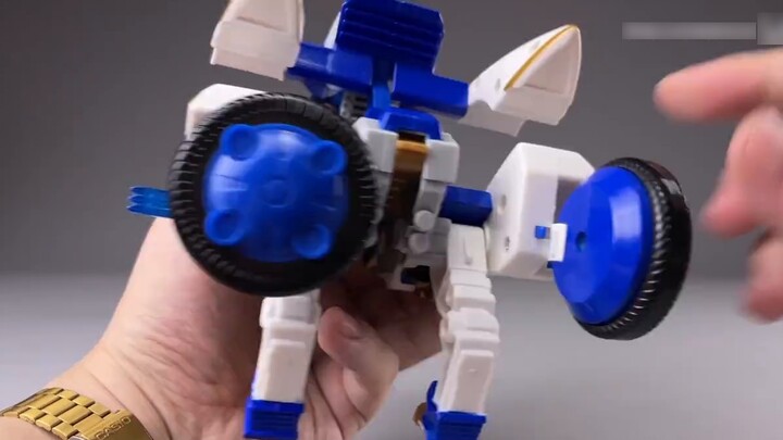 This one rides a tricycle! It must be your childhood! TAKARA Magic Bullet Wars Super Dragon Shenlong