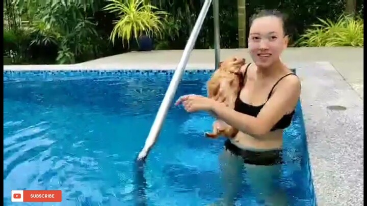 THE FIRST SWIMMING OF MY LOVELY JESS, SO CUTE