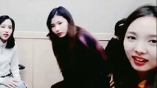 [SANA] We're both sitting on each other's thighs, why are you so shy?