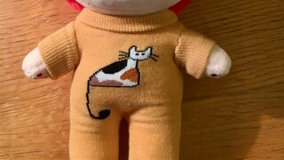 The cheapest doll clothes on the whole network, and a tutorial on how to make socks with your own ha