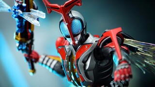 [Loạt bài đánh giá ngắn gọn về gà đeo mặt nạ] Kamen Rider KABUTO HYPER khắc xương thật