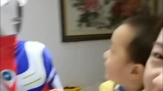 Di usia muda, aku pernah merasakan perasaan menjadi bintang dan kemudian hancur