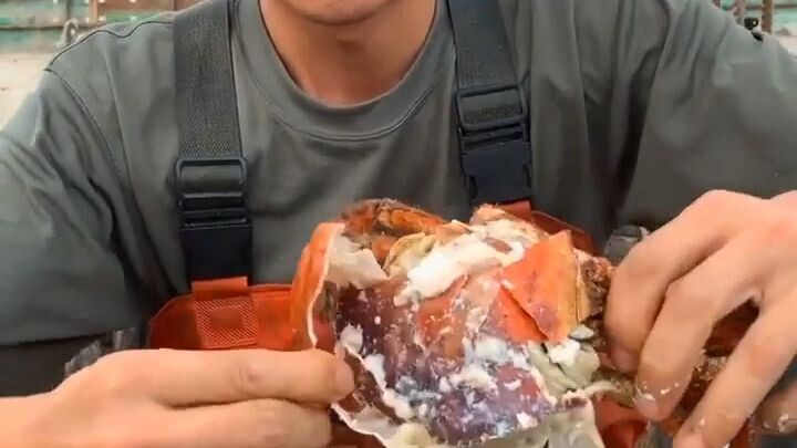 CHINESE FISHERMAN COOK AND EAT SEAFOOD MUKBANG YUMMY