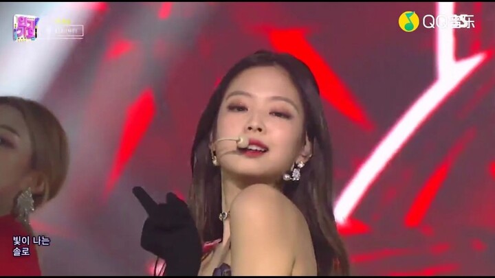 Jennie BLACKPINK - Solo 金智妮 人间香奈儿在线换衣