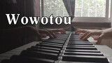 Chàng trai đánh piano bằng một tay cực kỳ điêu luyện