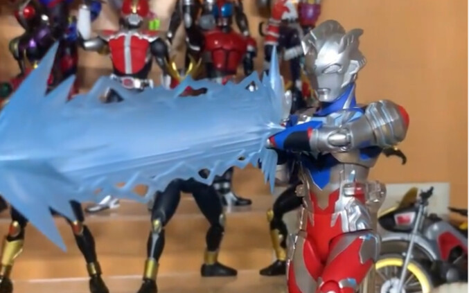 Zeta Alpha Armor Transformation (SHF Ultraman Version)