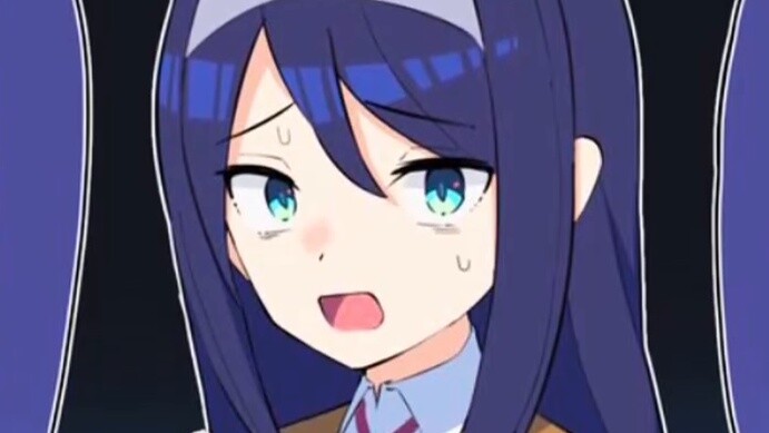 A cold-blooded and aloof female classmate?! She will become your wife, a yandere and succubus 10 yea