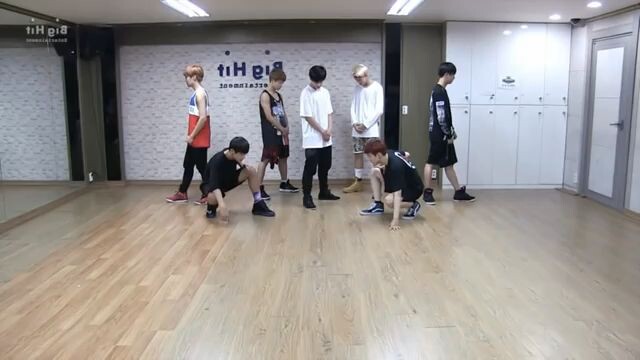 BTS dance practice
