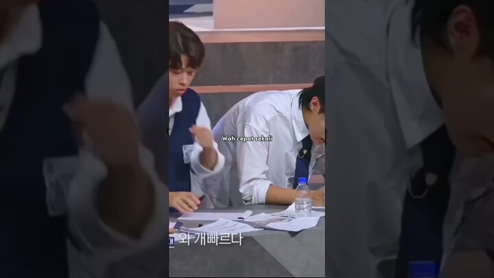 Selesaikan 300 soal Matematika tanpa ada salah #universitywar #hyunbin #hyunmin #hyunseok #dohyun