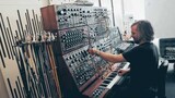 Hannes Bieger – "Pluton" (Awesome Soundwave)