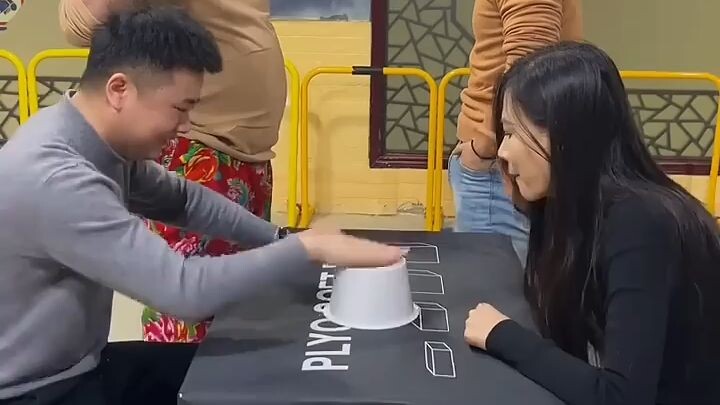 buat nemenin waktu sahur🤣🙏😁