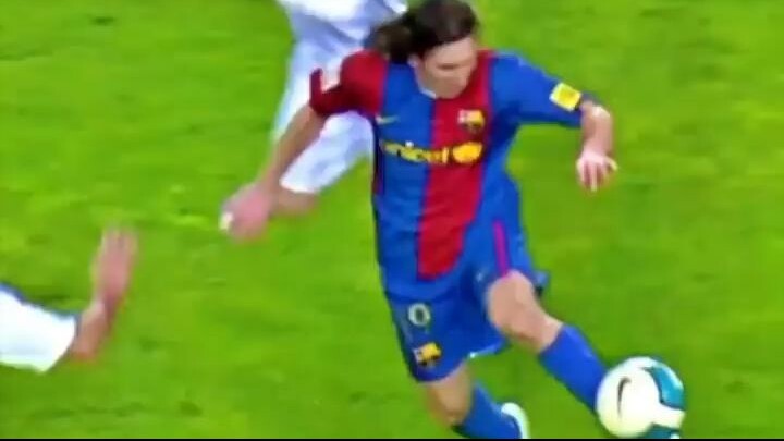 Young Messi Skills 🤯