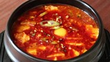 Let’s Learn How to Make Soondubu (Spicy Soft Tofu Stew) From a Korean