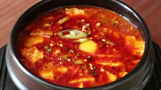 Nấu canh đậu hũ non Soondubu cùng anh trai Hàn Quốc