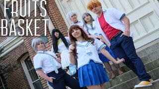 KYO IS A MATERIAL GWORL | Fruits Basket Cosplay Crack