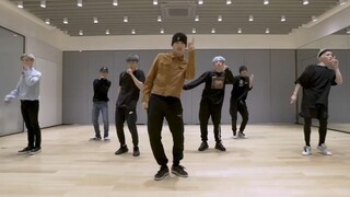 Ruang latihan SuperM 100 diresmikan