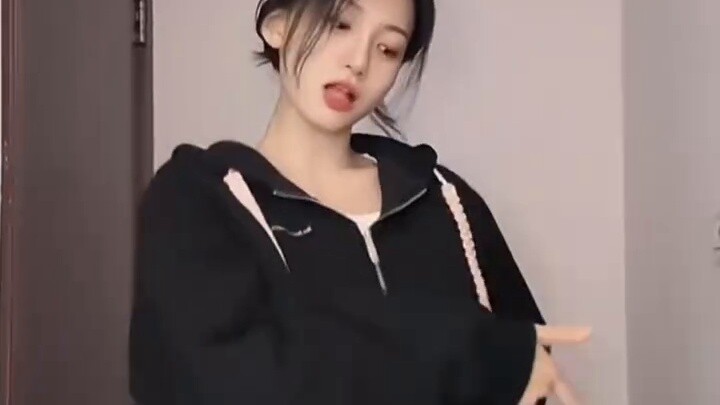 [It's Little Bing Xin] Little Bing Xin's popular legal dance pure enjoyment version~