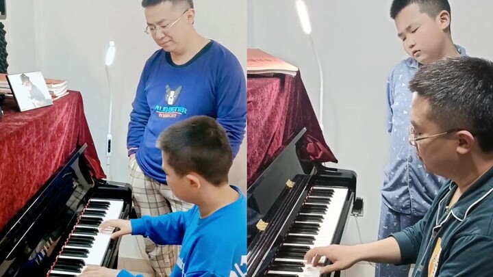 ชายคนหนึ่งฝึกเปียโนกับลูกชายเป็นเวลา 6 ปี แต่เขาผ่านระดับ 10 และลูกชายของเขาก็ตะลึงเมื่อเขาเล่นเปียโ
