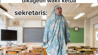 sekretaris kalau ngambek 😁