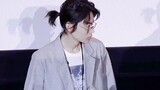 [Sugata Masaki] Kacamata dan suasana