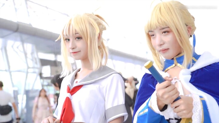 "Pria Berkostum Wanita" di Konvensi Anime! Apa Bisa Dibedakan?