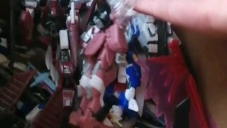 Unboxing jenazah grup Gundam, transaksi yang sangat menyenangkan hehe (º﹃º )