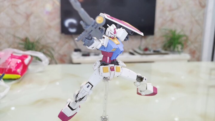 Gundam Posing to Save Posing Hands (Beyond the World Chapter)