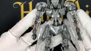 Transparent Valkyrie: Hand-made replica of Bandai HG Sigrun mechanical transparent
