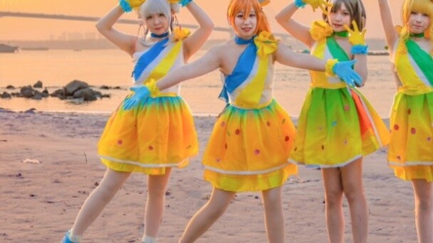 【Fuella! 】Sunset seascape and hand-made playing costumes ♬ Chang Xia ☆サンシャイン full song flip ☆