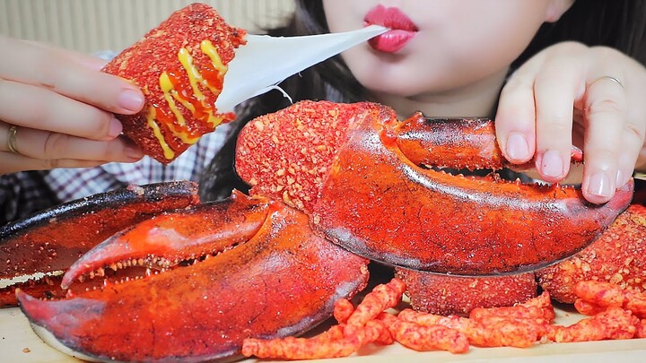 ASMR MUKBANG DEEP FRIED LOBSTER CLAWS AND MOZZARELLA CHEESE WITH HOT CHEETOS | LINH-ASMR 먹방