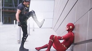 Flash yang tidak bisa mengalahkan Quicksilver meledak dalam sekejap saat Quicksilver hendak menginja