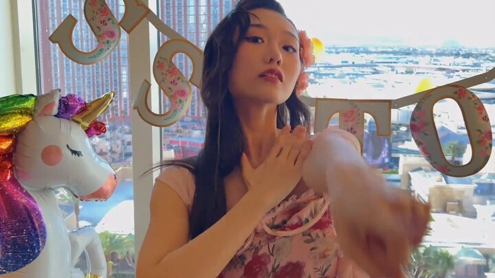 [Junyi] Khiêu vũ ở Las Vegas như thế nào?