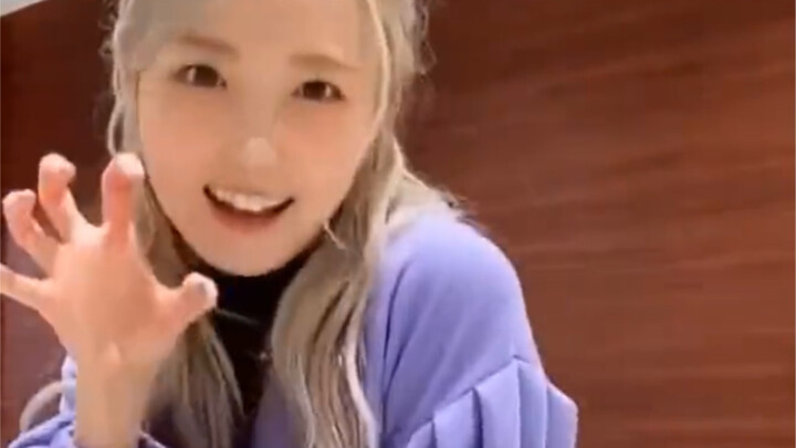 〖Hitomi Honda〗Dance Challenge Wa Da Da-Kep1er TikTok Update 18012022
