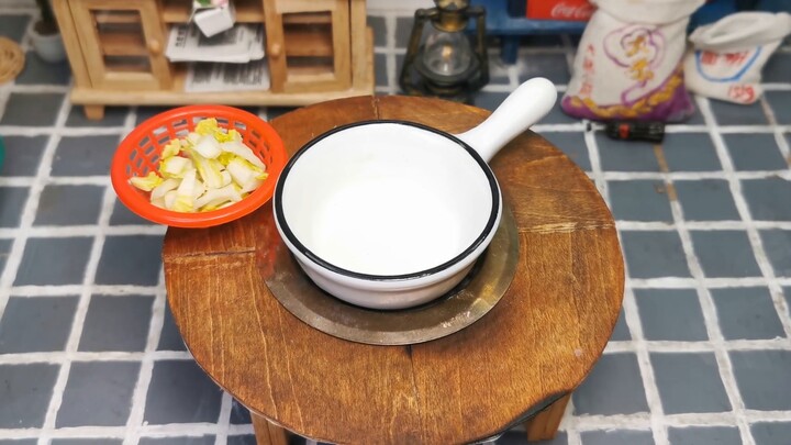 Hot pot Kimetsu no Yaiba, kuahnya segar dan tidak terlalu panas, rasakan hangatnya chef, dapur mini