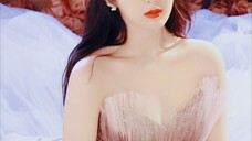 Membantu! Sungguh putri buronan yang manis! !