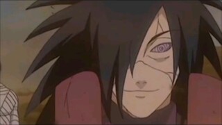 madara tersenyum sekian lamanya