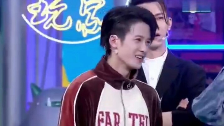 平时慢悠悠的檀多多也有反应快的时候