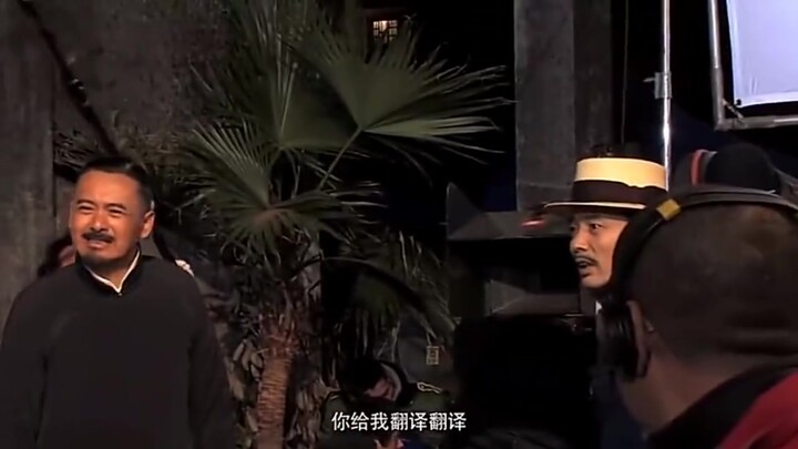 Jiang Wen's tough guy romance: When Chow Yun-fat was wrapping up filming, he specially prepared a fi