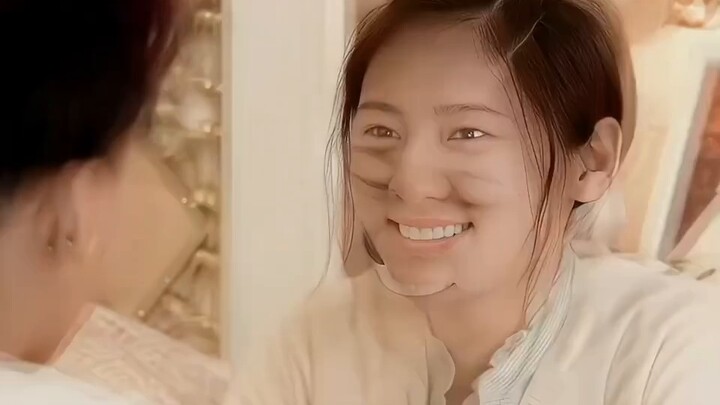 Baolian is the only one in that family who is sincere to Pinru. She is really warm-hearted.