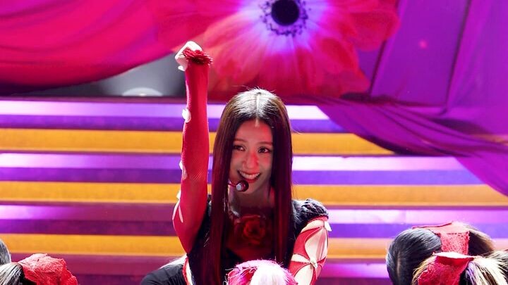 Jisoo "Flower" Fancam Inkigayo [1080]