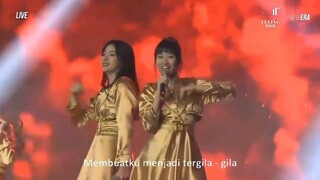 JKT48 - Heavy Rotation (at JKT48 11th Anniversary Concert Flying High)